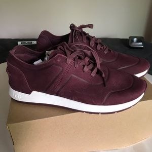 Ugg sneakers !!!Firm